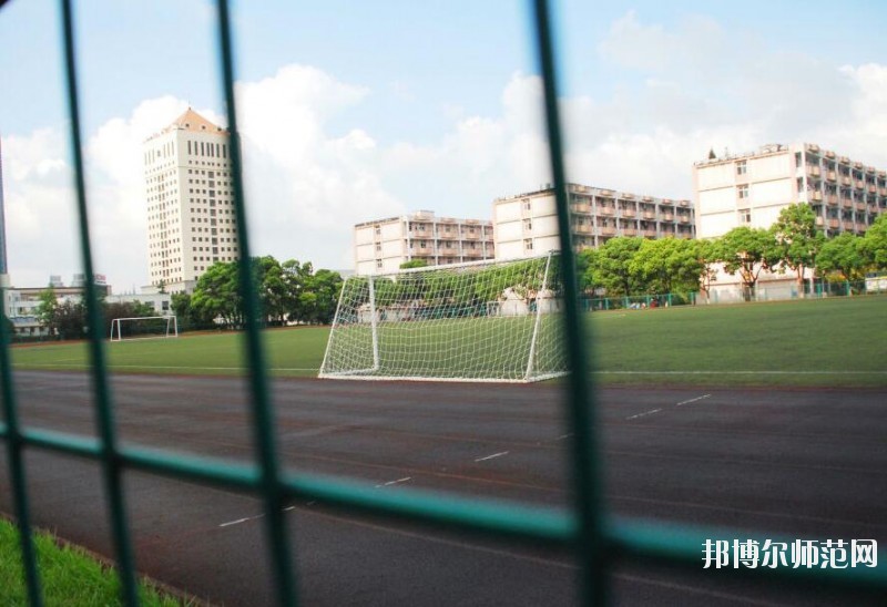 上海大學師范學院嘉定校區(qū)是幾本