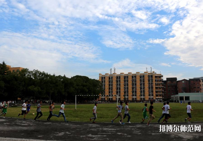 達州工貿(mào)幼兒師范職業(yè)技術(shù)學校2020年招生辦聯(lián)系電話