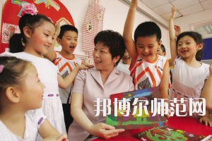 四川初中生可以去讀什么幼師學(xué)校