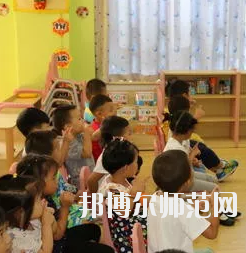 鄭州2020年女生學幼師學校怎么樣