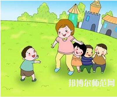 成都2020年讀幼師學(xué)校多少錢