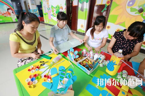 成都2020年初中生讀什么幼師學(xué)校最好