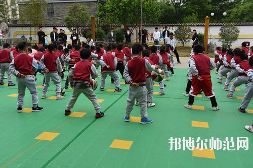 六盤(pán)水2021年初中生可以去讀什么幼師學(xué)校