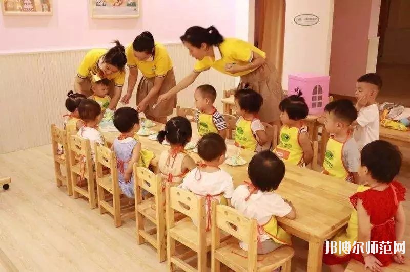 六盤水2021年有哪些中專幼師學(xué)校