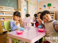 六盤水2021年有哪些幼師學(xué)校比較好