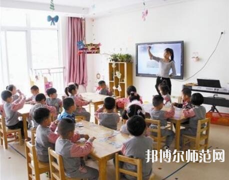 重慶2021年讀幼師學(xué)校學(xué)什么專業(yè)好