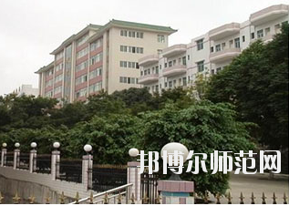 重慶新渝技工幼兒師范學(xué)校怎么樣、好不好