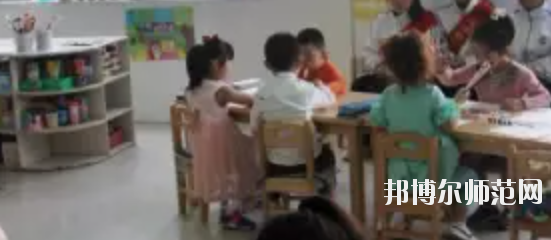 宜賓2021年幼師學(xué)校有哪些專業(yè)可以學(xué)