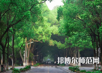 2023年華中師范大學(xué)報(bào)名條件、招生對(duì)象