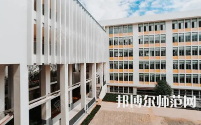 2023年云南師范大學(xué)實(shí)驗(yàn)中學(xué)報(bào)名條件、招生對(duì)象