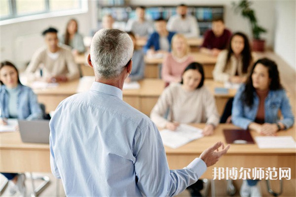 喀什地區(qū)排名前二的外語教育學校名單一覽表